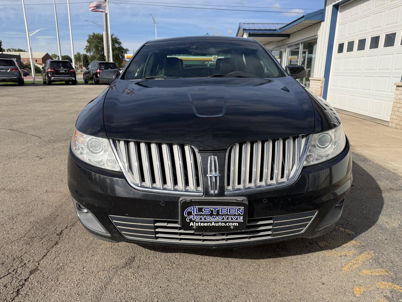 Used 2009 Lincoln MKS AWD image 8