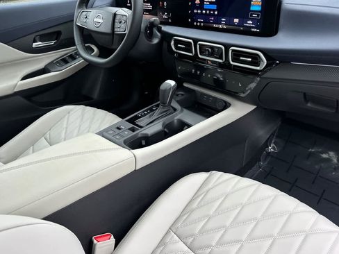 New 2026 Nissan Sentra SL w/ Floor Mat Package image 15