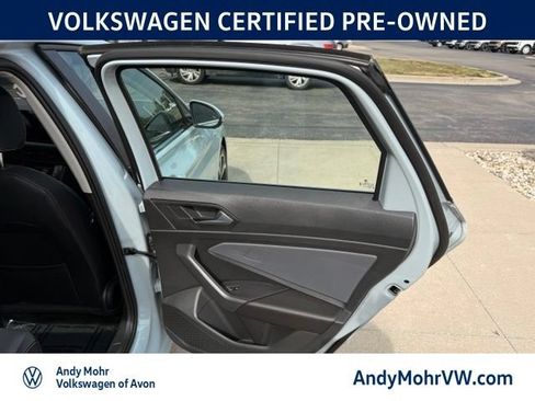 Used 2025 Volkswagen Jetta SEL FWD image 19
