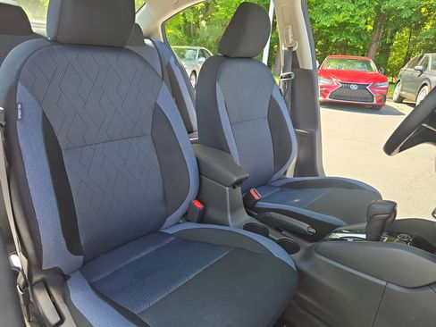 New 2025 Nissan Versa SV w/ Trunk Package image 10