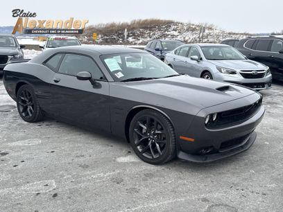 Used 2022 Dodge Challenger R/T w/ Blacktop Package