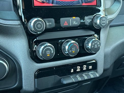 New 2026 RAM 1500 Express RWD image 18