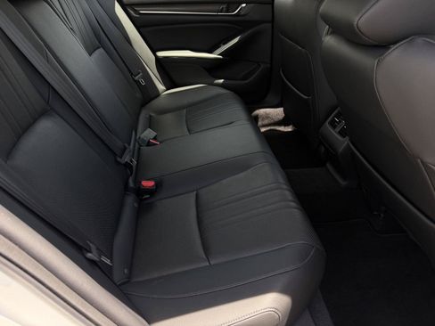 Used 2019 Honda Accord EX-L image 24