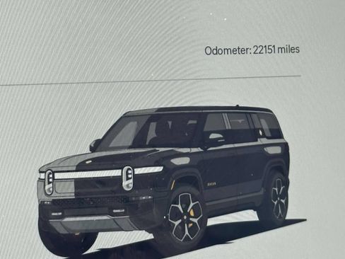 Used 2023 Rivian R1S Adventure Quad AWD/4WD image 20