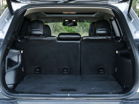 Used 2018 Jeep Cherokee Trailhawk w/ Comfort/Convenience Group image 32