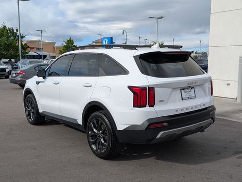 Used 2022 Kia Sorento SX Prestige w/ Rust Color Package AWD/4WD image 9