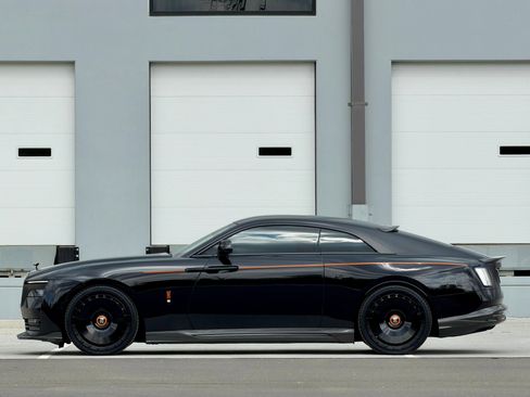 Used 2024 Rolls-Royce Spectre w/ Spectre Launch Package image 31