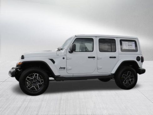 New 2026 Jeep Wrangler Sahara image 6