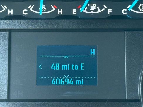 Used 2022 Ford F250 XL w/ Power Equipment Group AWD/4WD image 10