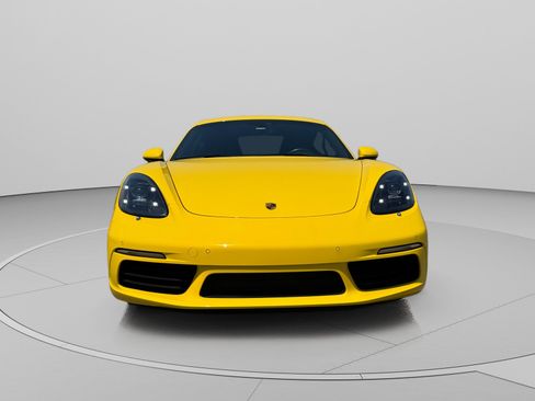 Used 2022 Porsche 718 Cayman RWD image 8