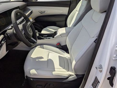 Used 2025 Hyundai Tucson SEL image 4