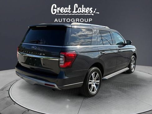 Used 2022 Ford Expedition Limited AWD/4WD image 5