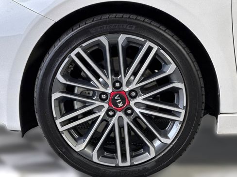 Used 2021 Kia Forte GT image 12