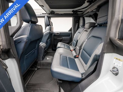 Used 2024 Ford Bronco Outer Banks AWD/4WD image 16