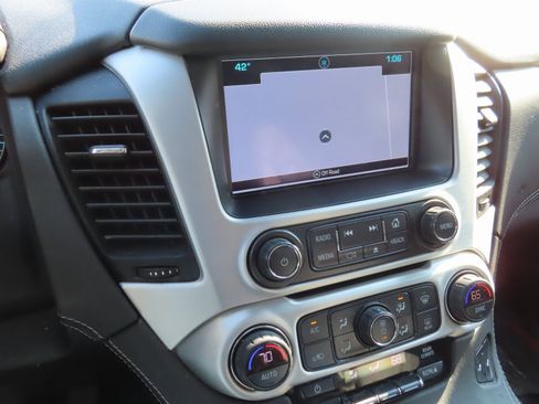 Used 2019 GMC Yukon XL SLT image 23