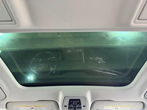 Used 2019 Audi A8 L 3.0T image 11