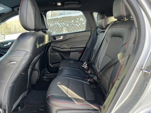 Certified 2023 Ford Escape ST-Line Select image 5