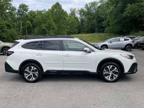 Certified 2021 Subaru Outback Limited AWD/4WD image 6