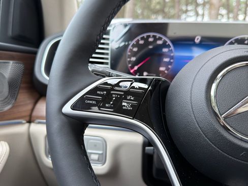 New 2026 Mercedes-Benz GLE 350 4MATIC image 25