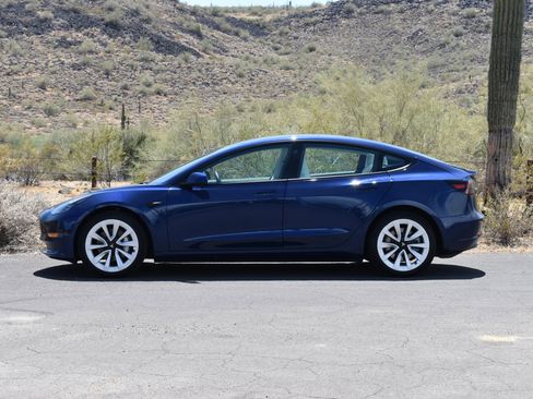 Used 2023 Tesla Model 3 Long Range AWD/4WD image 6