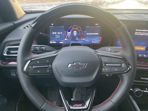 New 2026 Chevrolet Traverse RS image 10