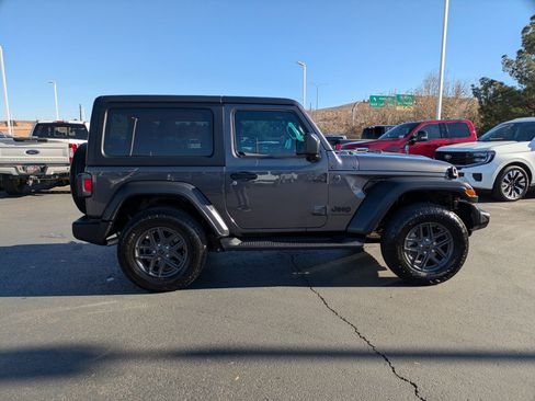 Used 2024 Jeep Wrangler Sport S image 2