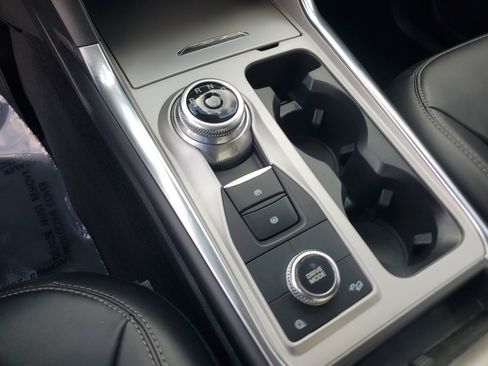 Used 2023 Ford Explorer XLT w/ Equipment Group 202A image 26