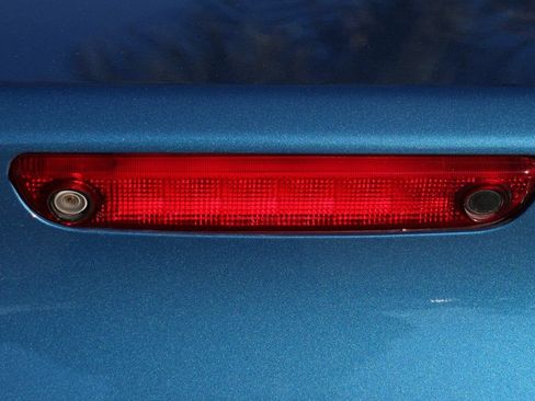 Used 2023 Chrysler 300 Touring w/ Sport Appearance Package image 39