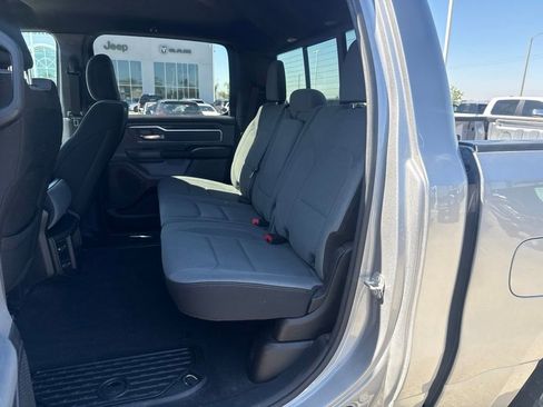 Used 2021 RAM 1500 Big Horn AWD/4WD image 17