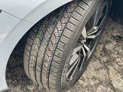 Certified 2023 Honda Civic EX image 34