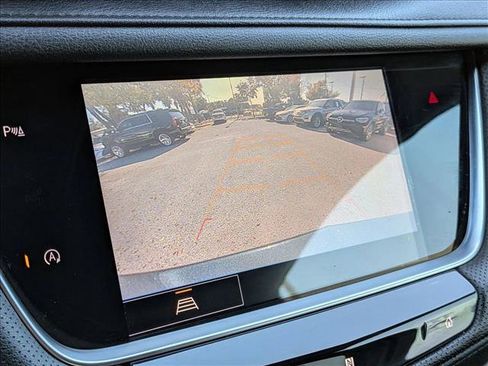 Used 2021 Cadillac XT5 Premium Luxury image 13