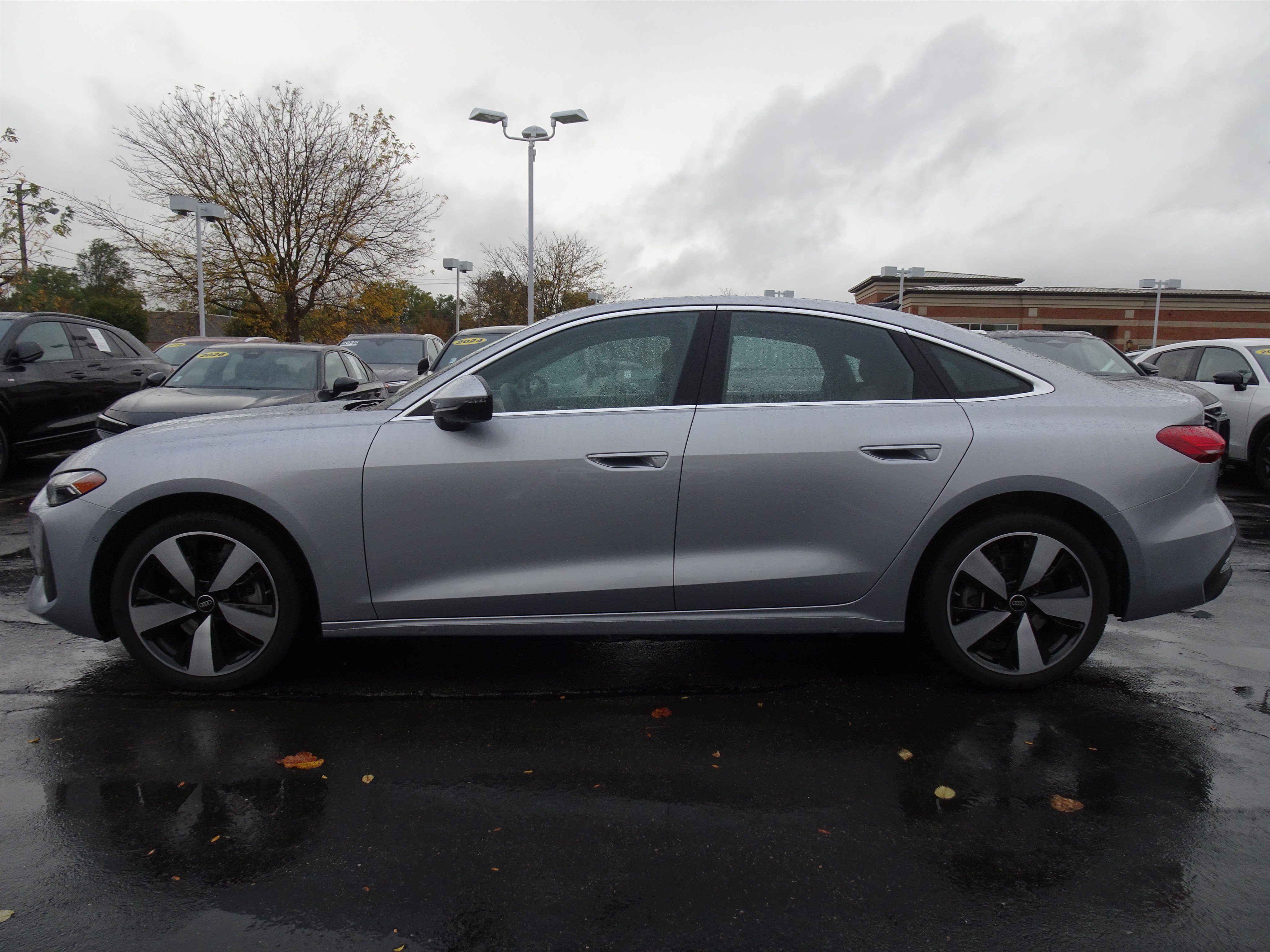 Used 2025 Audi A5 Premium Plus AWD/4WD image 2