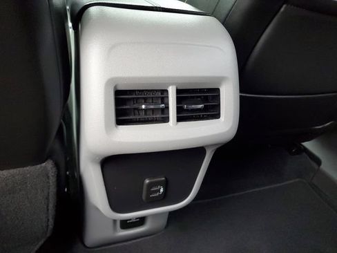 Used 2021 GMC Terrain SLT FWD image 16