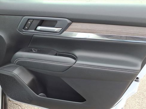 Used 2026 GMC Terrain Denali image 14