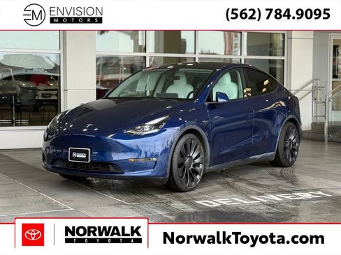 Used 2022 Tesla Model Y Performance image 1