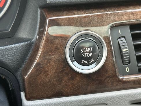 Used 2009 BMW 328i Sedan image 31