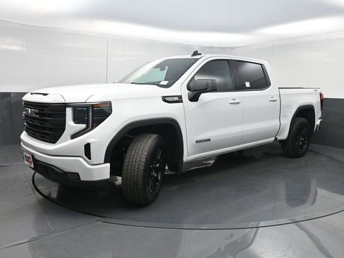 Used 2024 GMC Sierra 1500 Elevation w/ X31 Off-Road Package AWD/4WD image 20