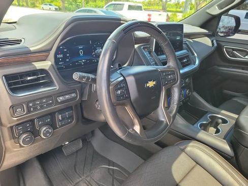 Used 2024 Chevrolet Suburban High Country w/ Advanced Technology Package AWD/4WD image 19