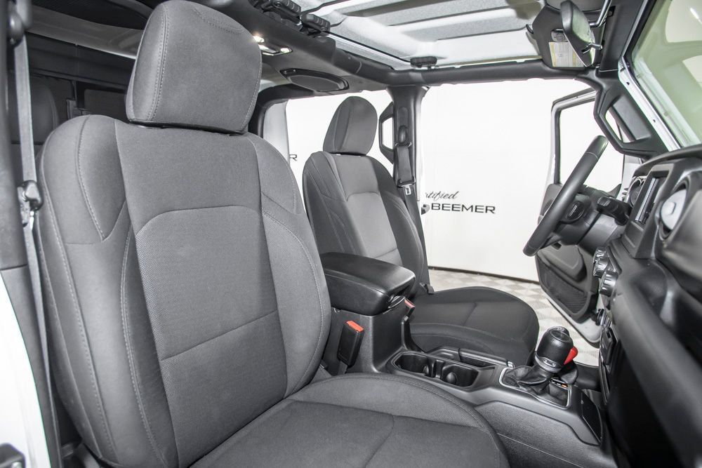 Used 2023 Jeep Gladiator Sport AWD/4WD image 13