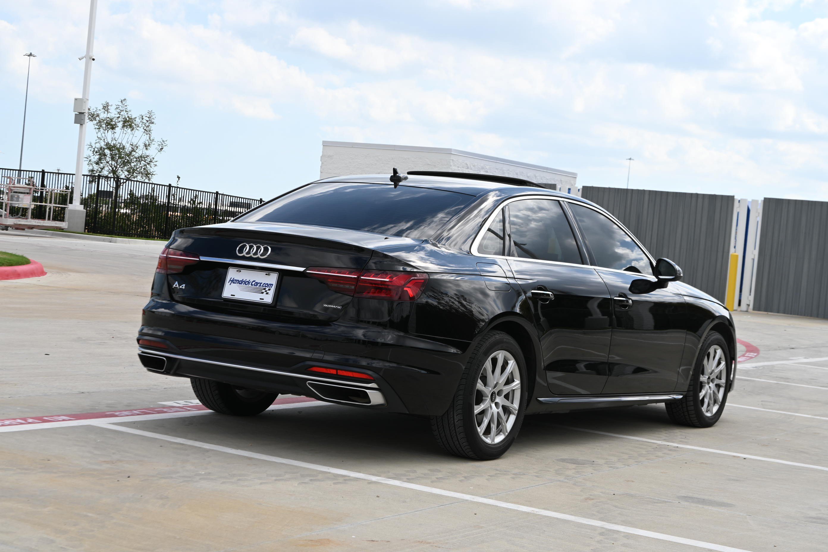 Used 2021 Audi A4 2.0T Premium w/ Convenience Package AWD/4WD image 9