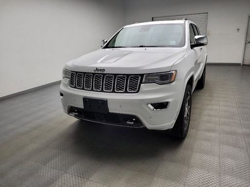 Used 2021 Jeep Grand Cherokee Overland AWD/4WD image 15