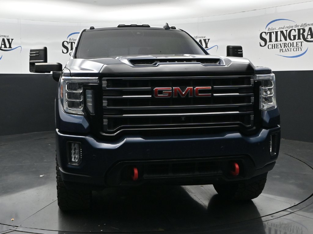 Used 2020 GMC Sierra 2500 AT4 w/ AT4 Premium Package AWD/4WD image 2