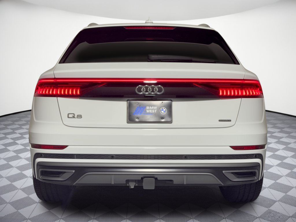 Used 2023 Audi Q8 Premium Plus AWD/4WD image 11