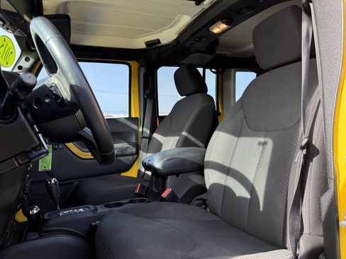 Used 2015 Jeep Wrangler Unlimited Sport w/ Quick Order Package 24S image 19