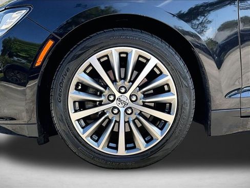 Used 2020 Lincoln MKZ FWD image 10