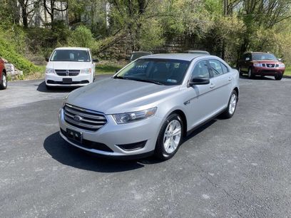 Used 2017 Ford Taurus SE