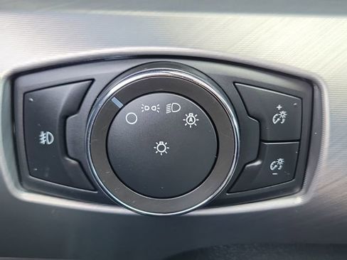 Used 2021 Ford Mustang Premium image 19