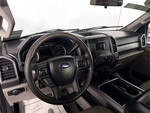 Used 2019 Ford F250 XLT image 9
