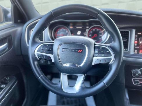 Used 2016 Dodge Charger SXT w/ Driver Confidence Group image 29