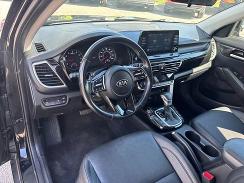 Used 2021 Kia Seltos EX AWD/4WD image 14